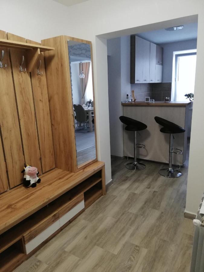Apartament Raluca Topliţa Exteriör bild