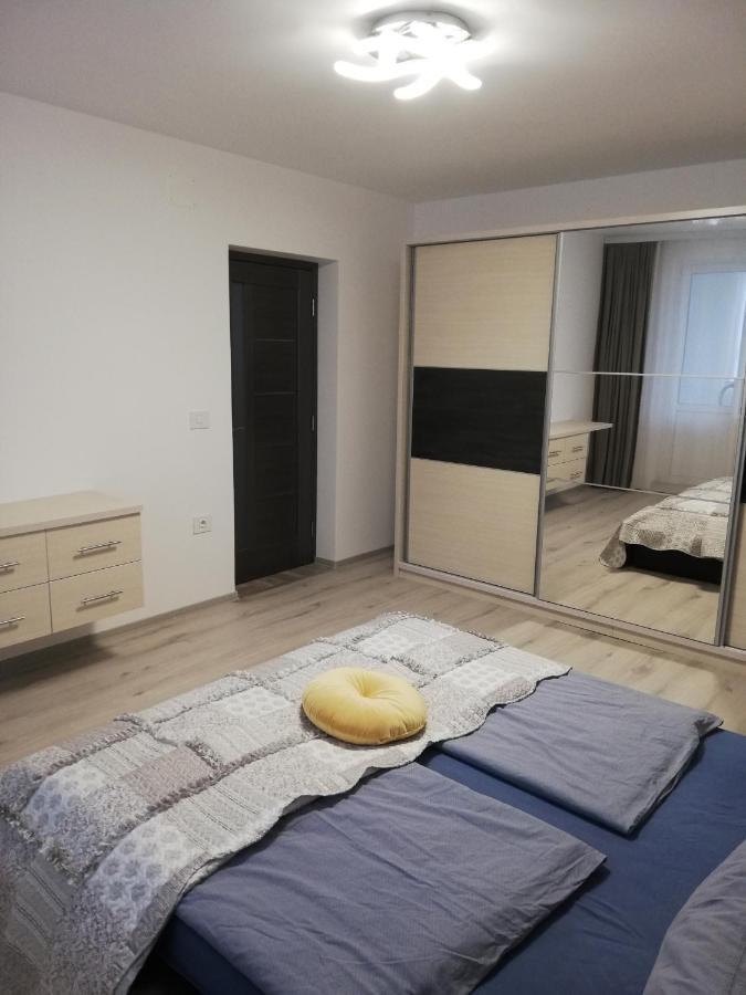 Apartament Raluca Topliţa Exteriör bild