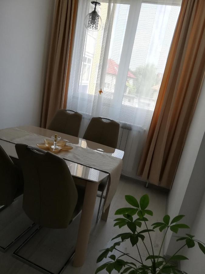 Apartament Raluca Topliţa Exteriör bild